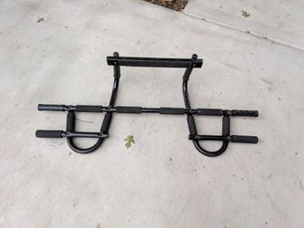 Pull up bar/ door exercise bar