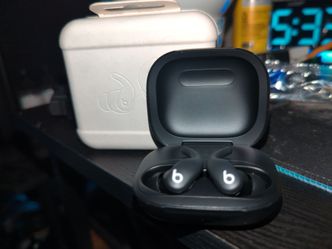 Powerbeats fit