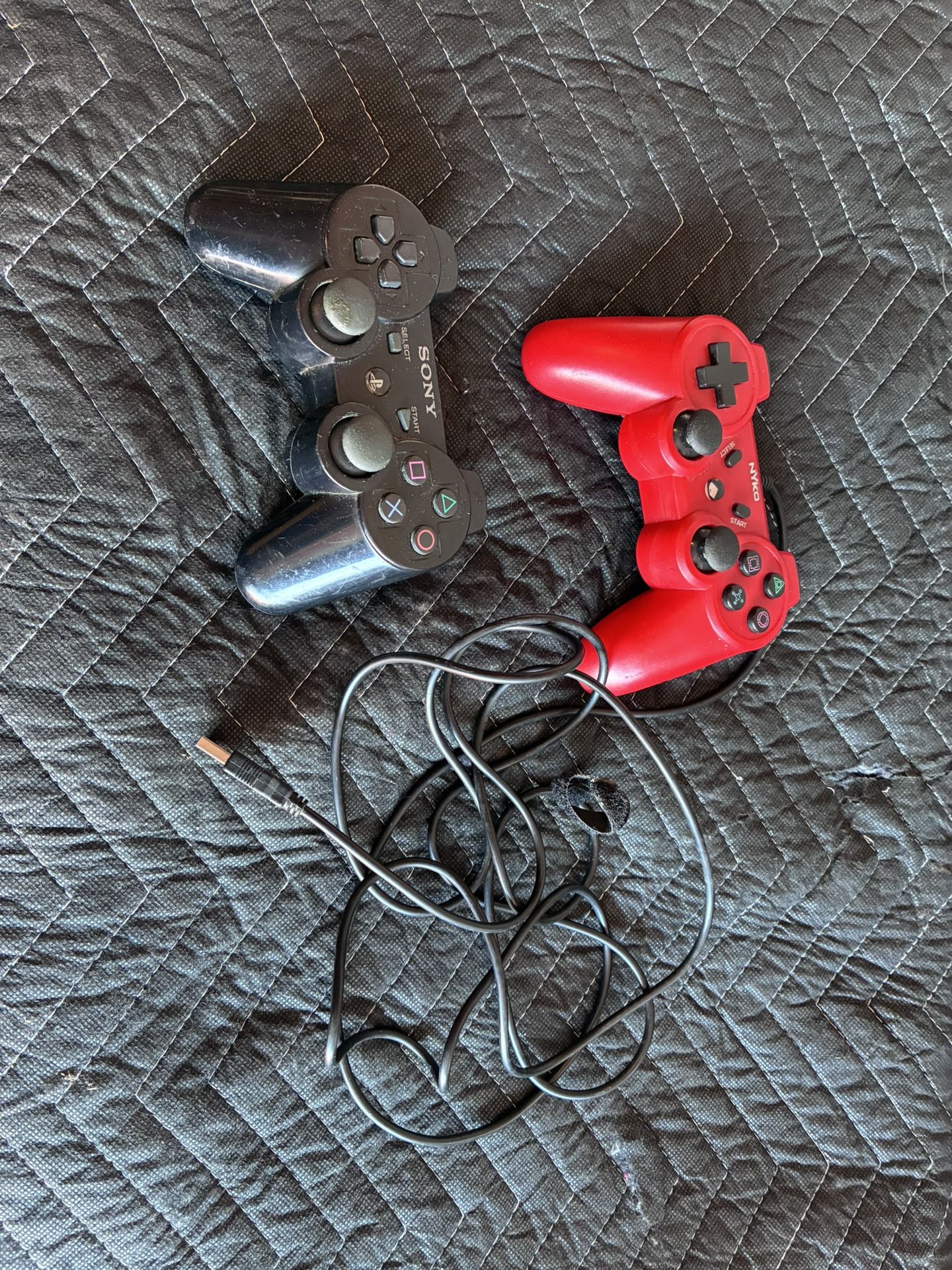2 PS3 Controllers (1 Wireless 1 Wired)