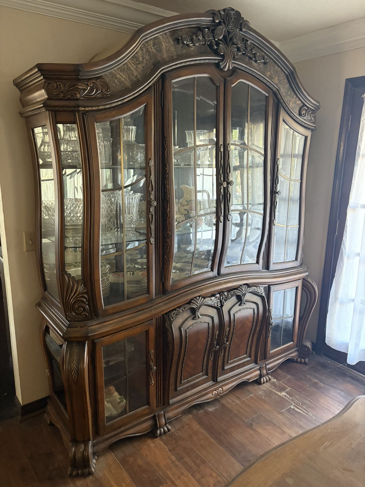 China Cabinets