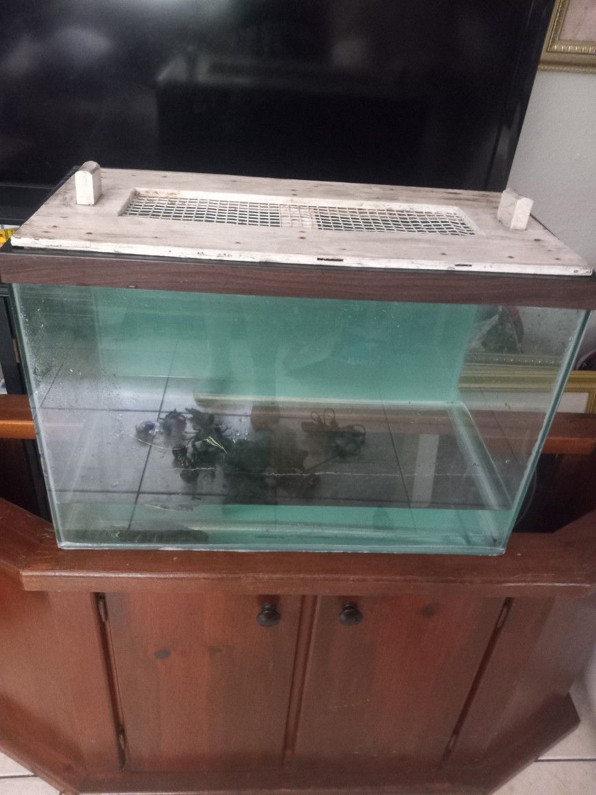 30 Gallon Fish Tank With Lid