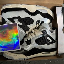 Air Jordan 4 Retro 