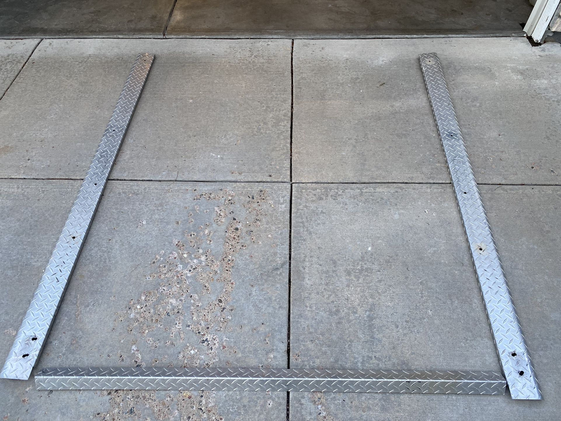 Diamond Plate Truck Bed Rail Caps