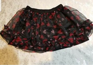 Girls 4t heart skirt