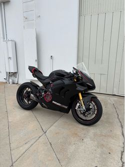 2021 Ducati v4 SP