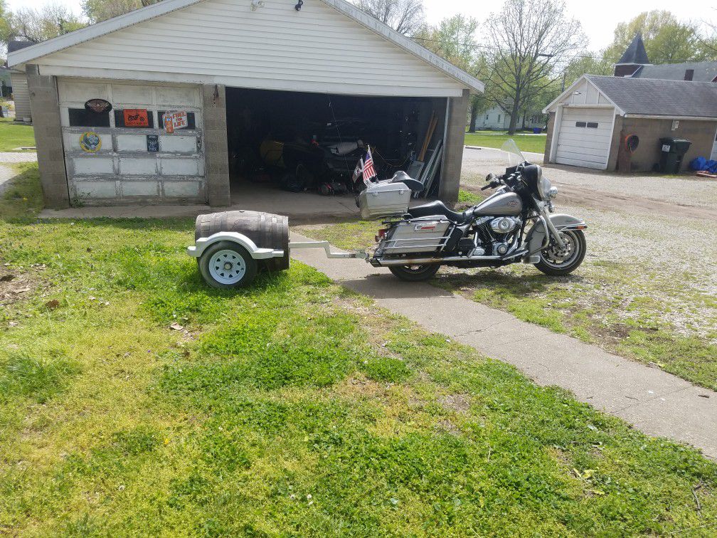 Photo Burro trailer to pull behind motorcycle