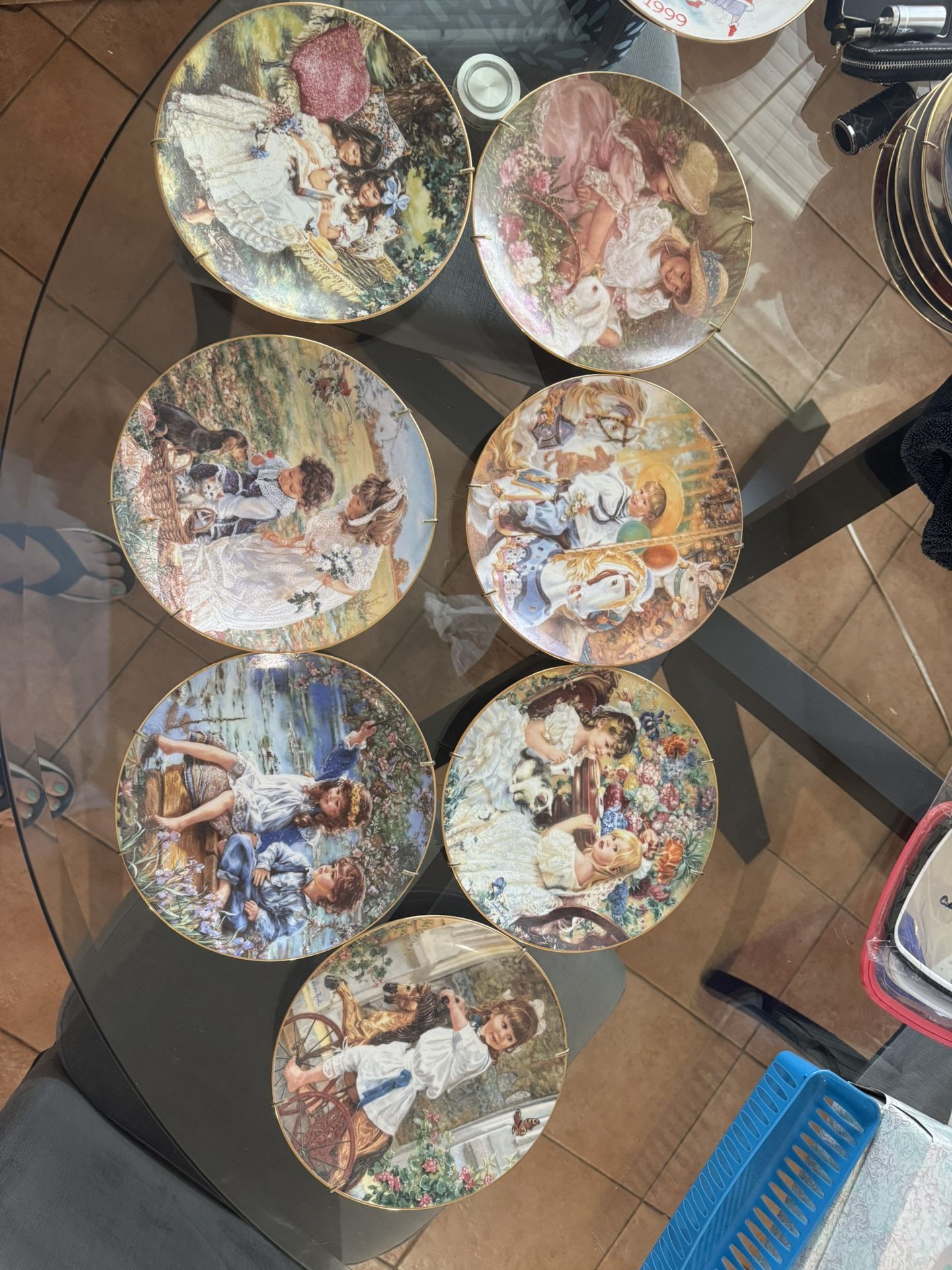 Friends for Keeps" Reco Plate Collection by Sandra Kuck