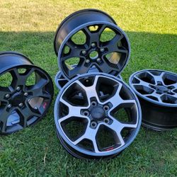 5 Jeep Rubicon Oem Wheels
