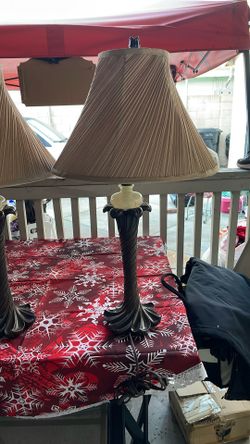 2 Lamps Good Condition 