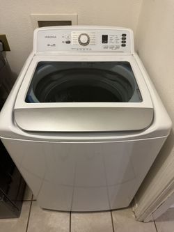 Washer & Dryer Set