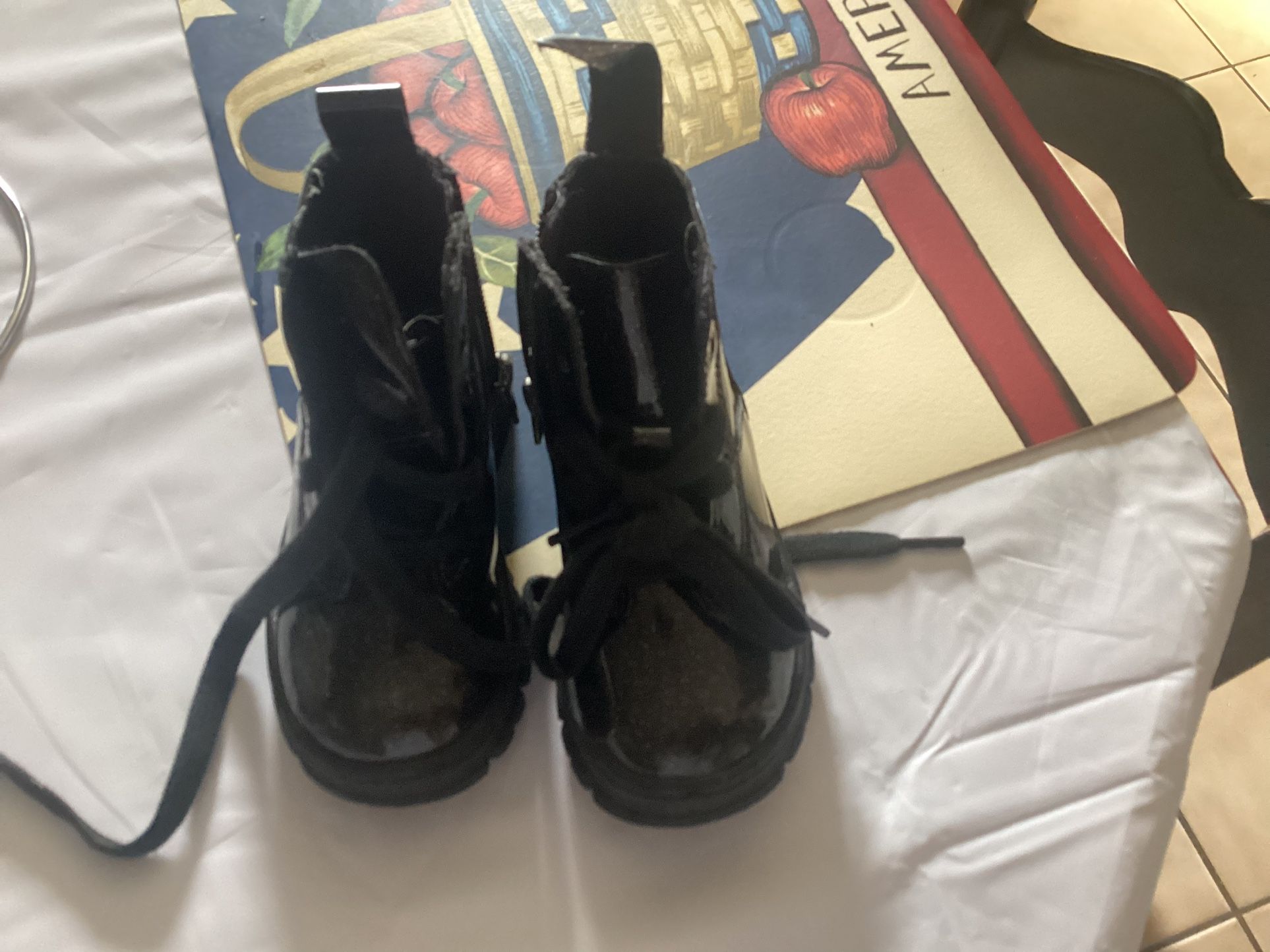 Ugg Boots Size 3 Toddler