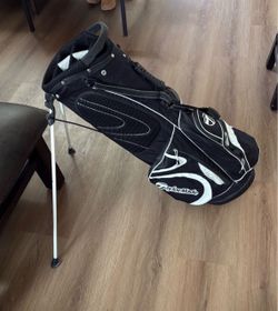 TaylorMade Golf clubs with rain head cover