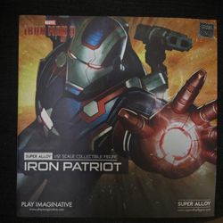 Play Imaginative Super Alloy Iron Patriot