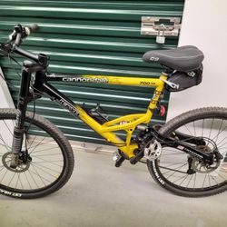 Cannondale Mountain Bike 