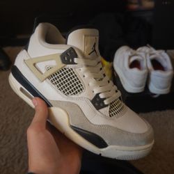 Military Black Jordan 4 