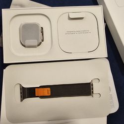 Apple Watch Ultra Titanium 49mm With Extra Bands