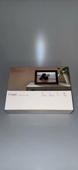 Aura Cooper 10.1" Digital Photo Frame