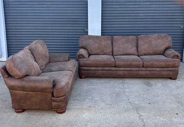 Mayo brown sofa and loveseat