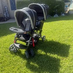 Like New Conditions Double Stroller PRIce Is Firm 