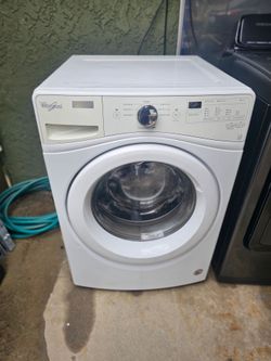 Whirlpool Front Load Washer - Works Perfect, Very Clean Inside!