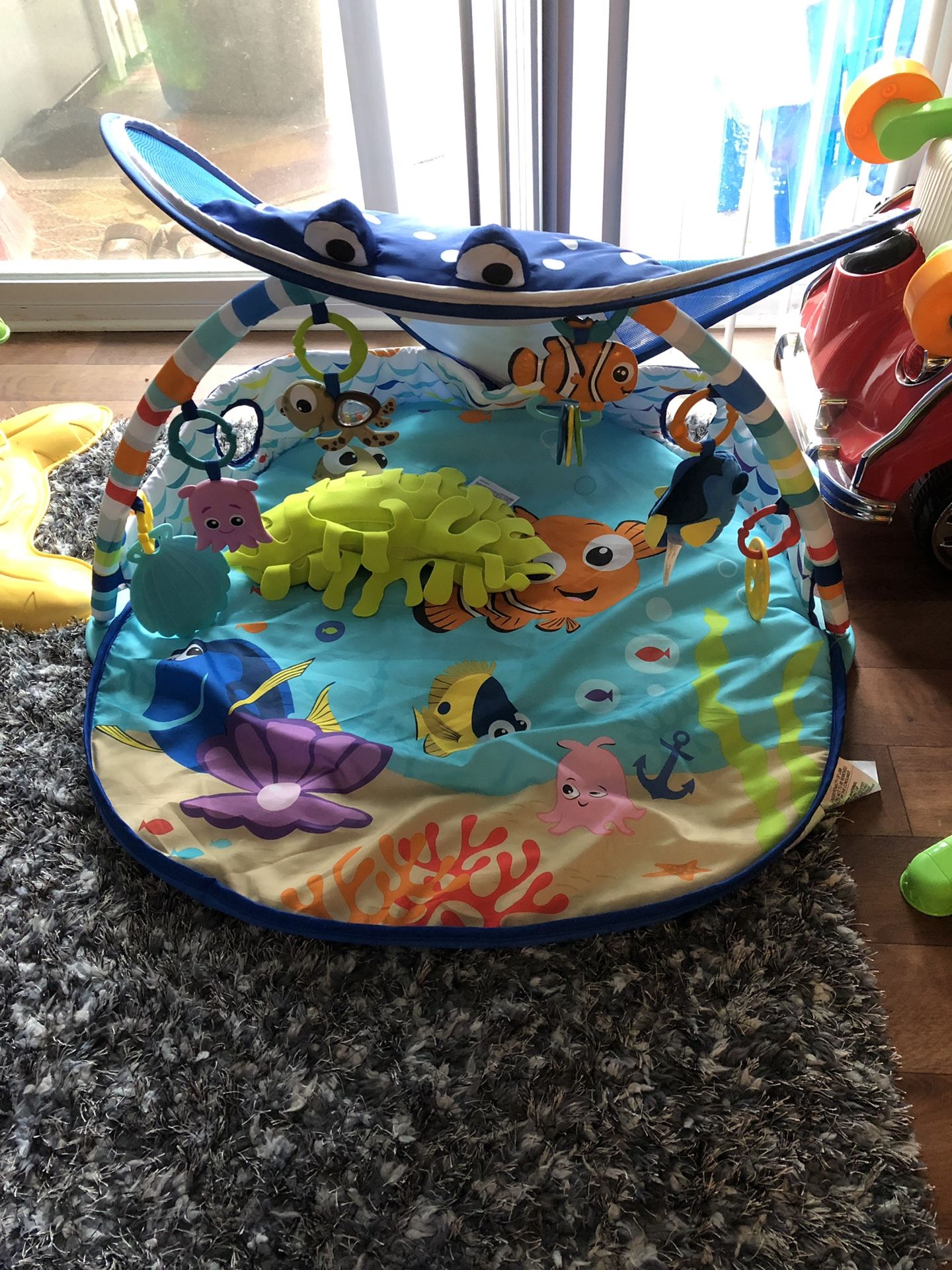 Disney Finding Nemo play mat