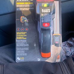 Electronic stud finder