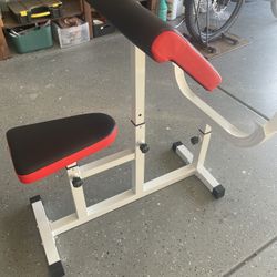 Preacher Curl Bench