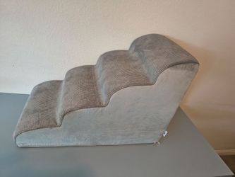 4 Step Staircase forPets/ Ramp For High Beds and Sofa