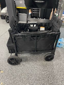 WonderFold W4 luxe pro stroller wagon