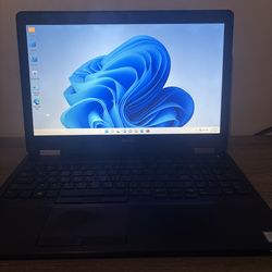 Dell Latitude i5 6th generation laptop computer windows 11