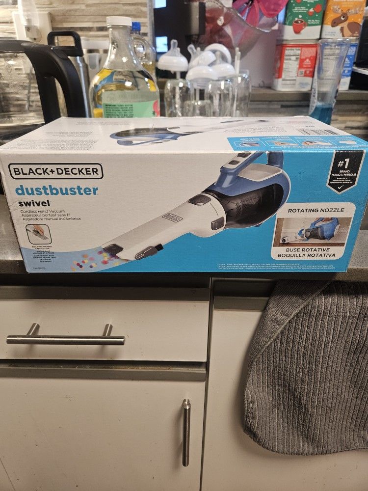 Black & Decker Handheld Vacuum