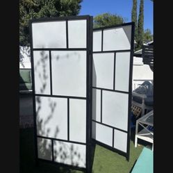 Room divider
