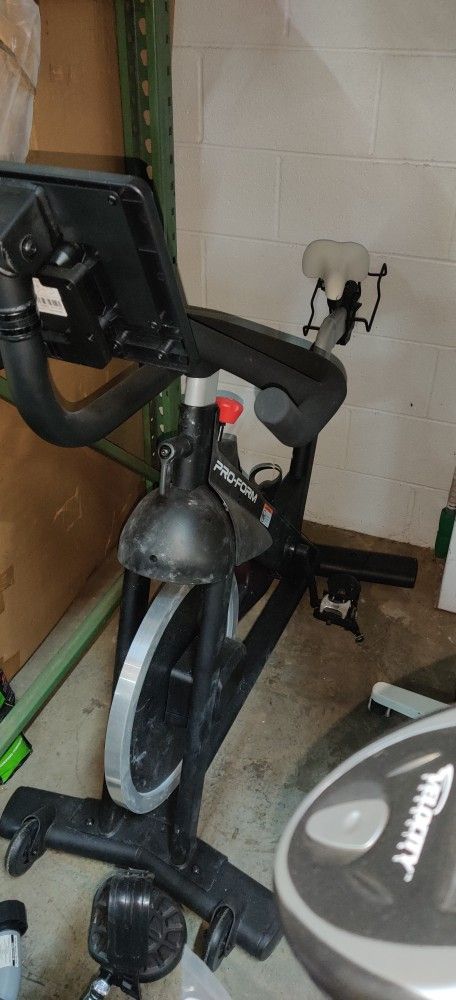 Pro form Upright Exercise Bike
