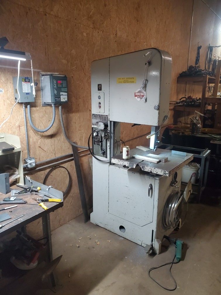 Roll-In Saw Model J20 Journeyman Bandsaw 12' Blade with Grob Welder