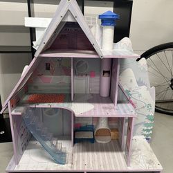 lol Doll Vacation Home
