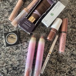 Assorted Makeup Bundle
