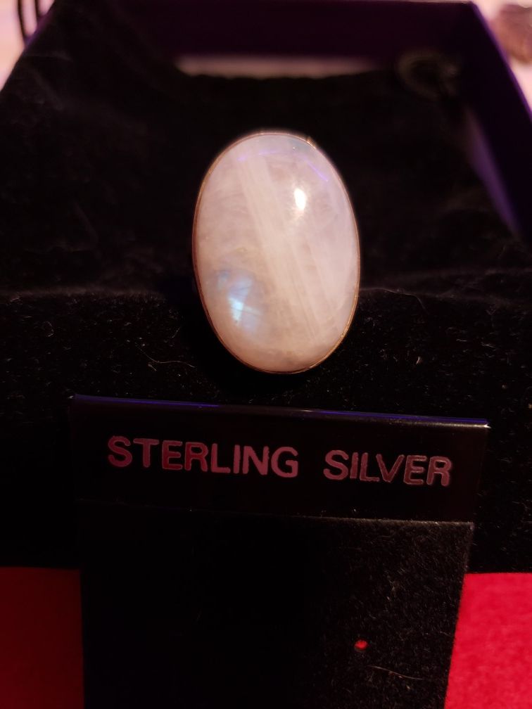 Gorgeous moon ring sterling silver stamped 925 moonstone ring