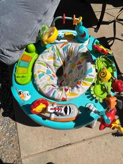 Baby activity center