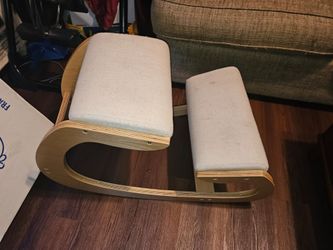 Ergonomic chair