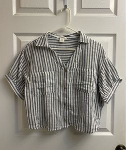 Brand new Ladies blue & white stripe top size L