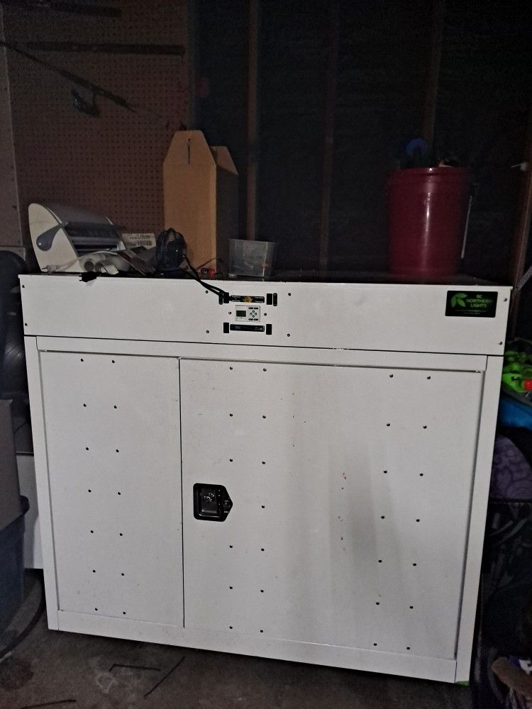 Hydro Grow Box