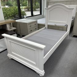 Twin bed frame (FREE 24H DELIVERY)