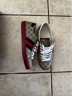 GUCCI ACE SUPREME RED