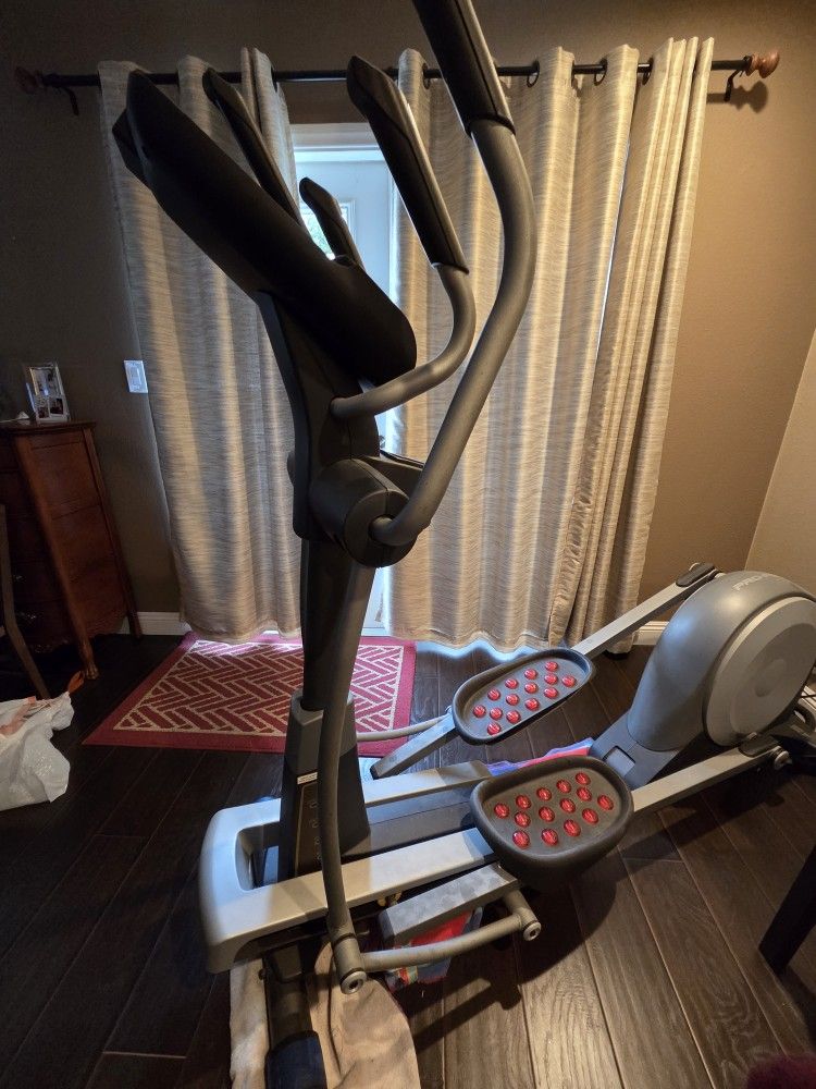 Pro-Form Ellliptical