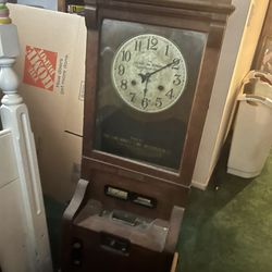 old Time clock 
