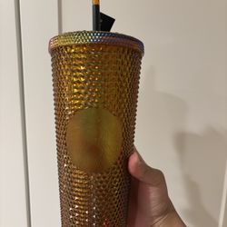 Starbucks Cups 