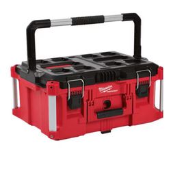 Milwaukee Medium Packout
