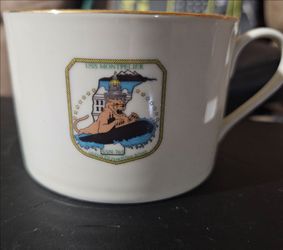 U.S. Navy USS montpelier ssn-765 Coffee/ Tea cups stackable
Excellent condition