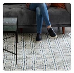 7x10 tufted mirrored paths area rug