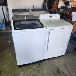 Samsung Washer And Electric Dryer Large Capacity 